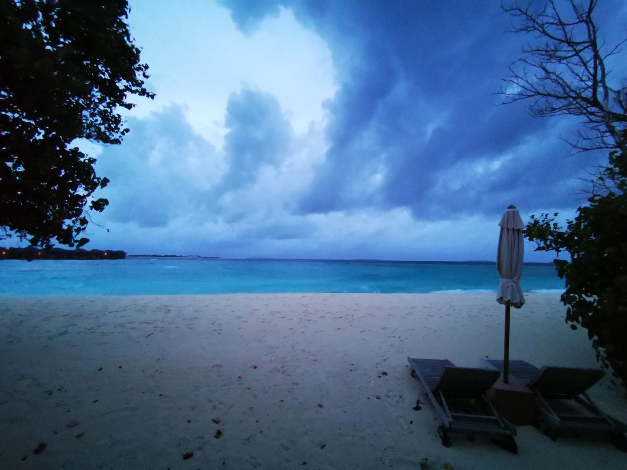 马尔代夫莉莉岛攻略,马尔代夫玛娜法鲁岛几星