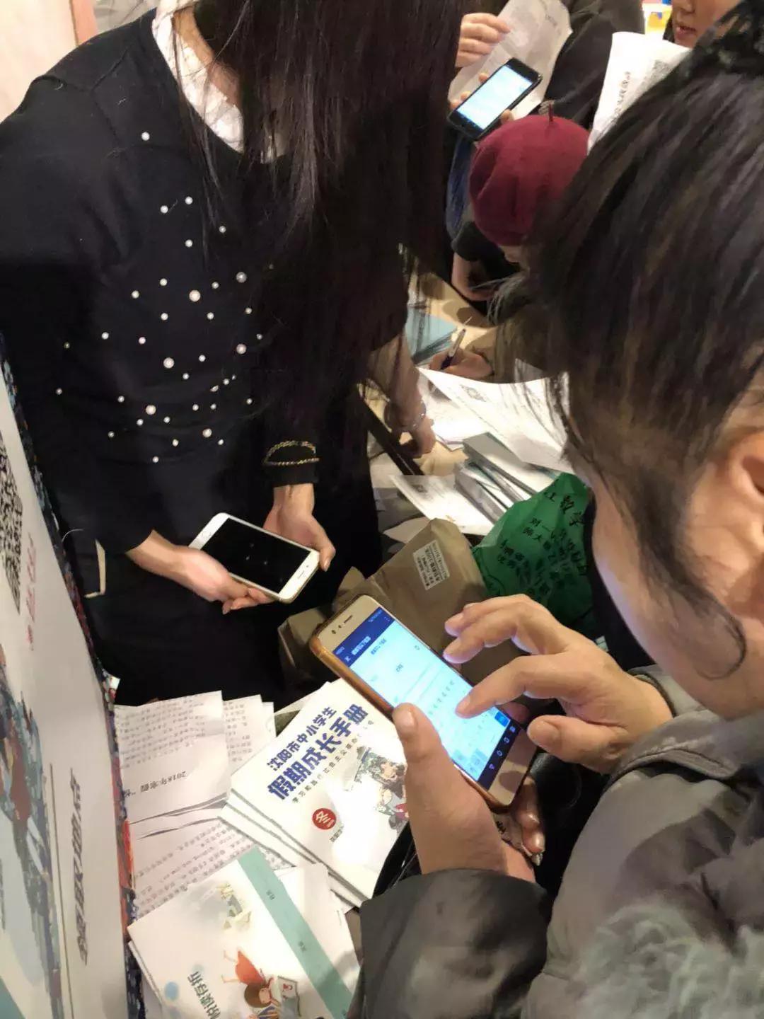 假期成长记录手册,寒假成长手册封面简单又漂亮