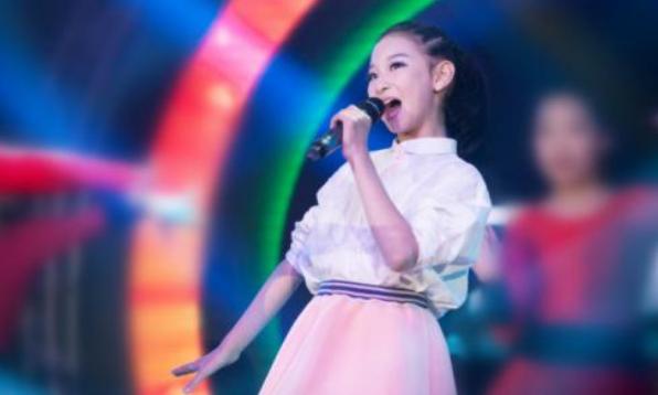 12岁男孩只有136cm，父母着急不已，半年后孩子却长到了152cm！