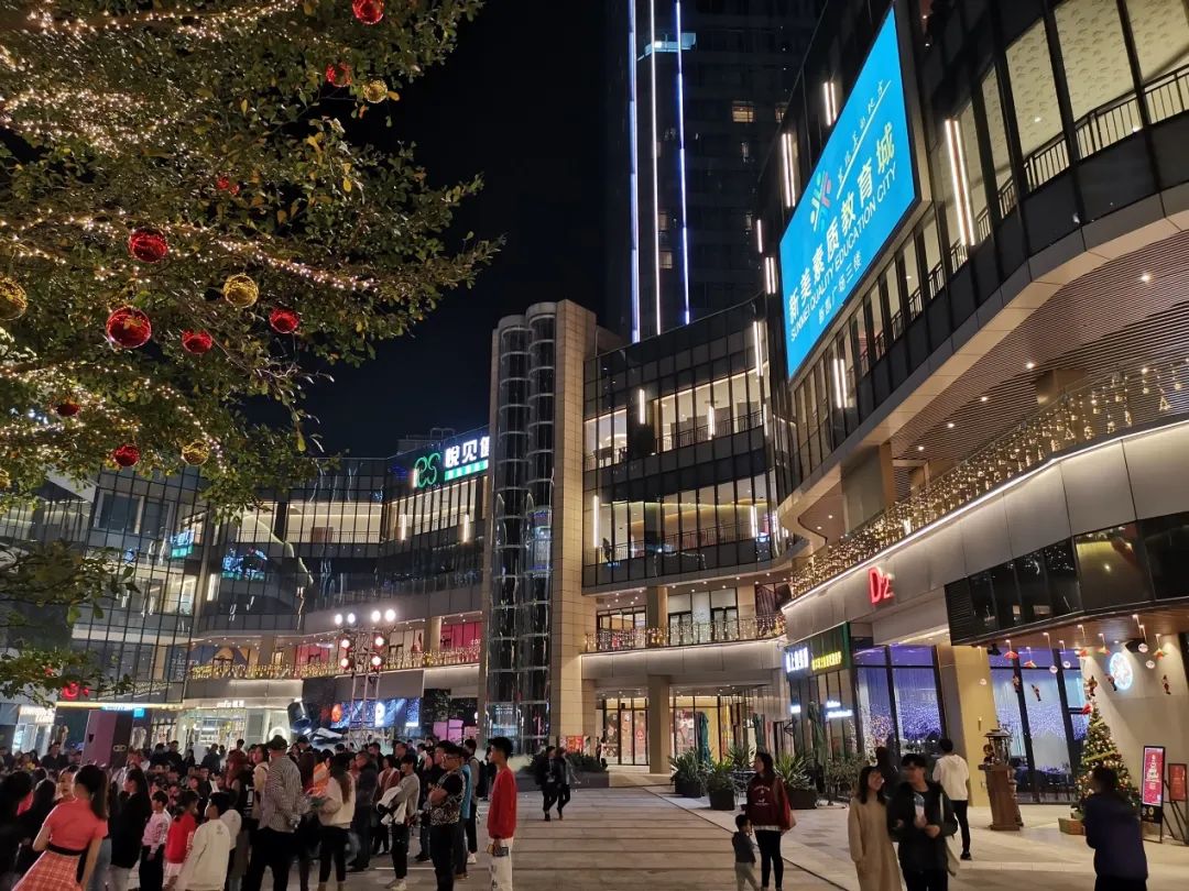 AIM亚美|佛山新凯广场-现代岭南、花园绿城