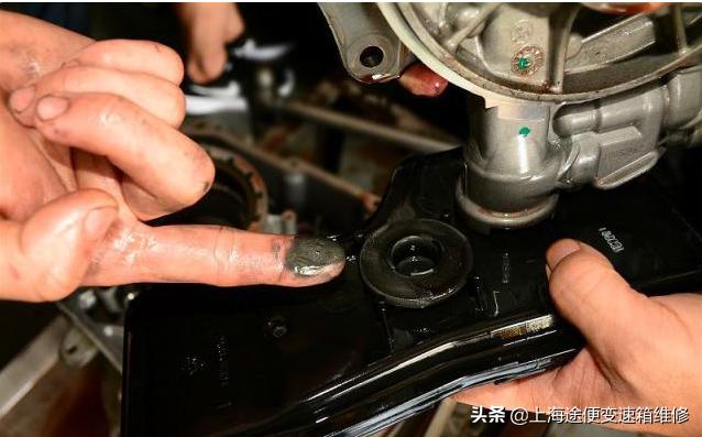 君威发动机与变速系统维修或保养,别克君威发动机和变速系统保养