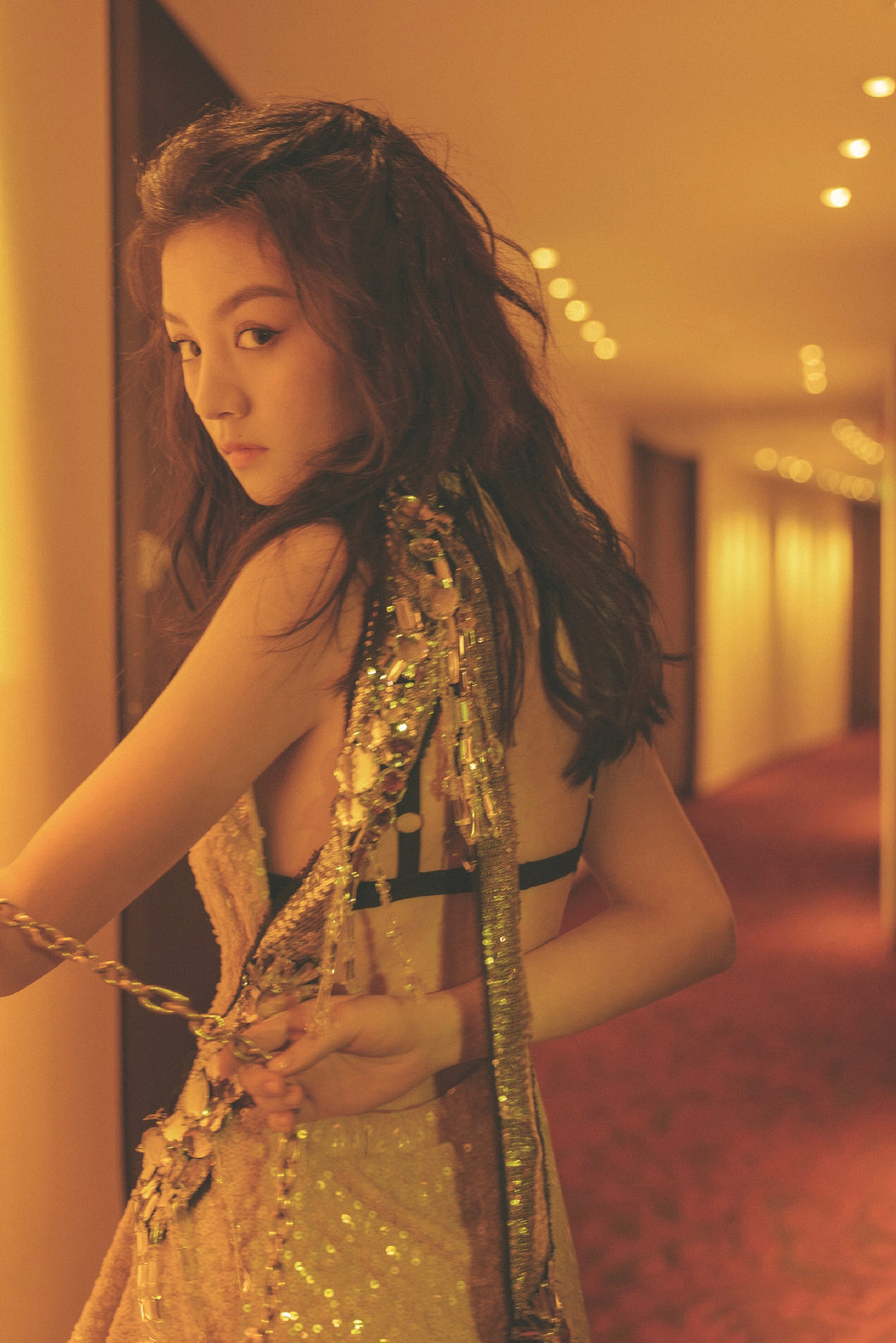 娱乐圈6位当红小花大PK，谁是你心中的最佳MiuMiu少女？