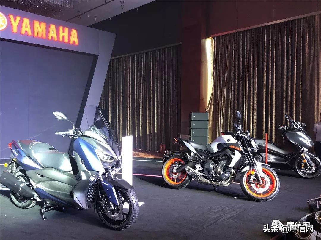 雅马哈tmax530顶配价格,雅马哈tmax530和xmax300对比