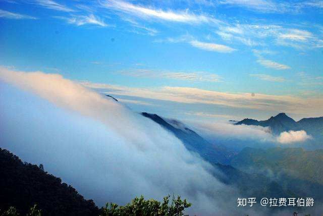 “这么光荣的一天，决不在辽远的将来，而在很近的将来。”