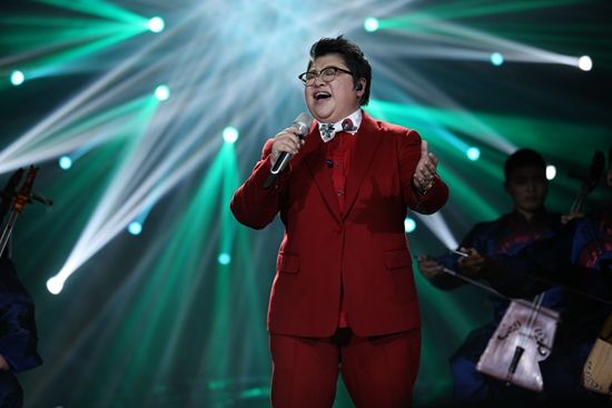 龚琳娜补位夺冠,龚琳娜歌手突围赛现场