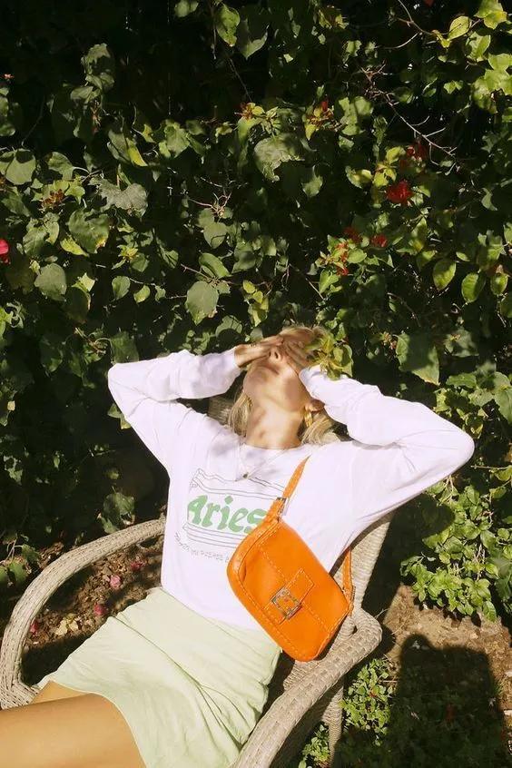 韩系小众腋下包,腋下包轻奢小众lisa