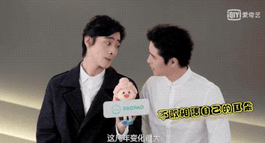 一开始我以为爱上了实力派,没想到他们还全是梗王