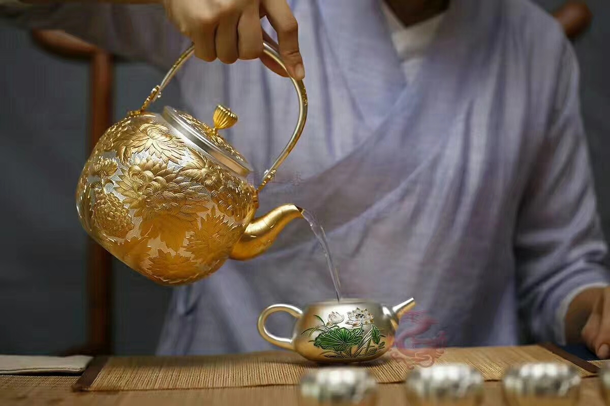 不同的壶型泡不同的茶,如何冲泡出一壶好茶看完你就懂了