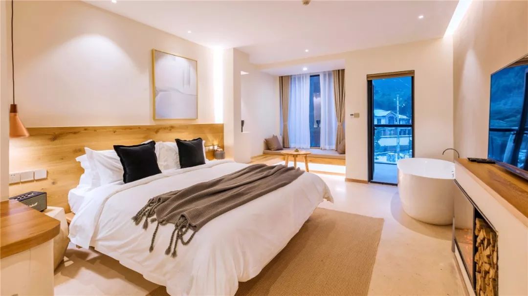 眺云海秘境、西子春晓，每一家都是旅行艺术，带你躺入春天~