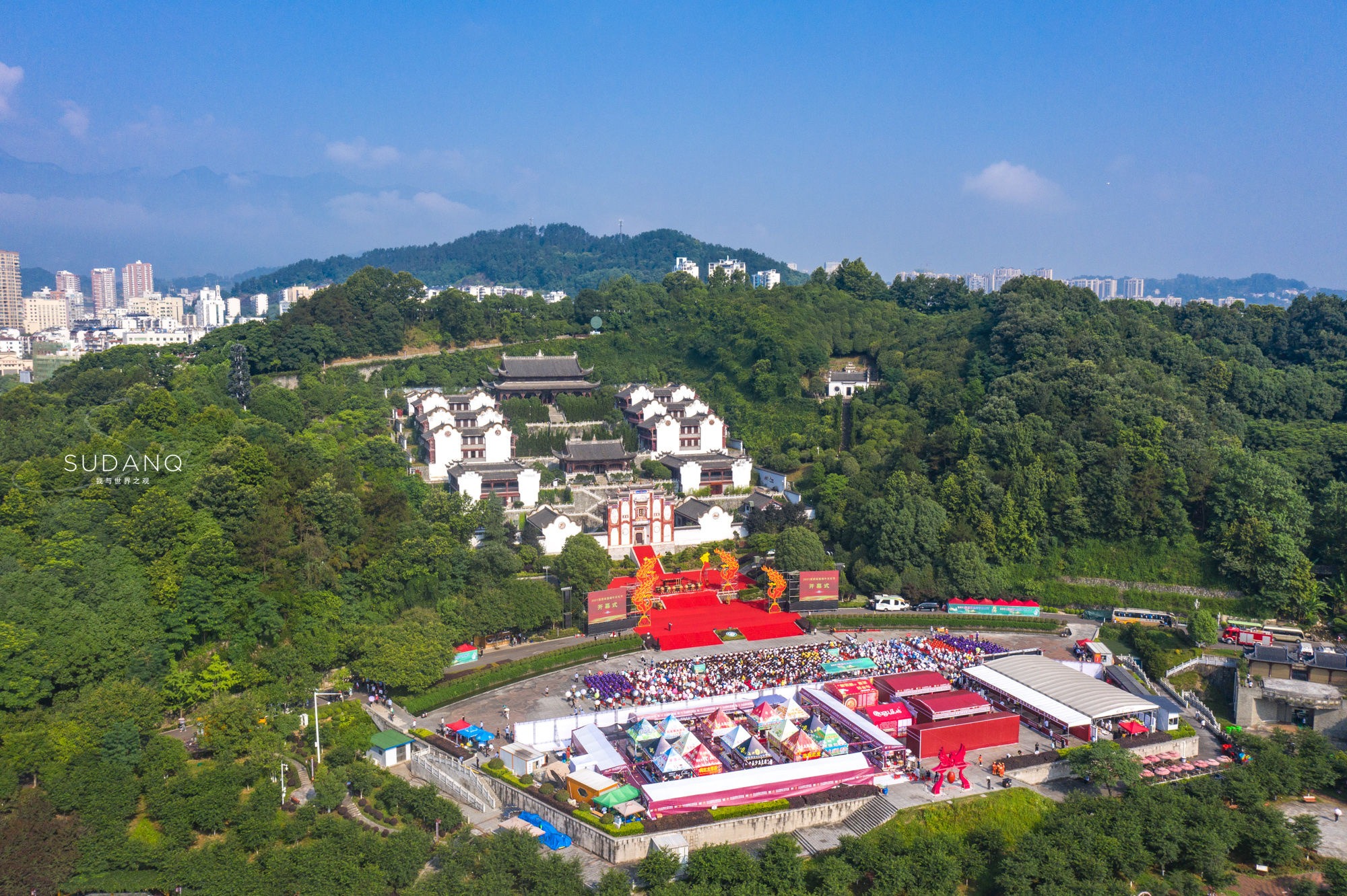 三峡大坝风景如画的地方,美丽壮观的三峡大坝及其周边风景