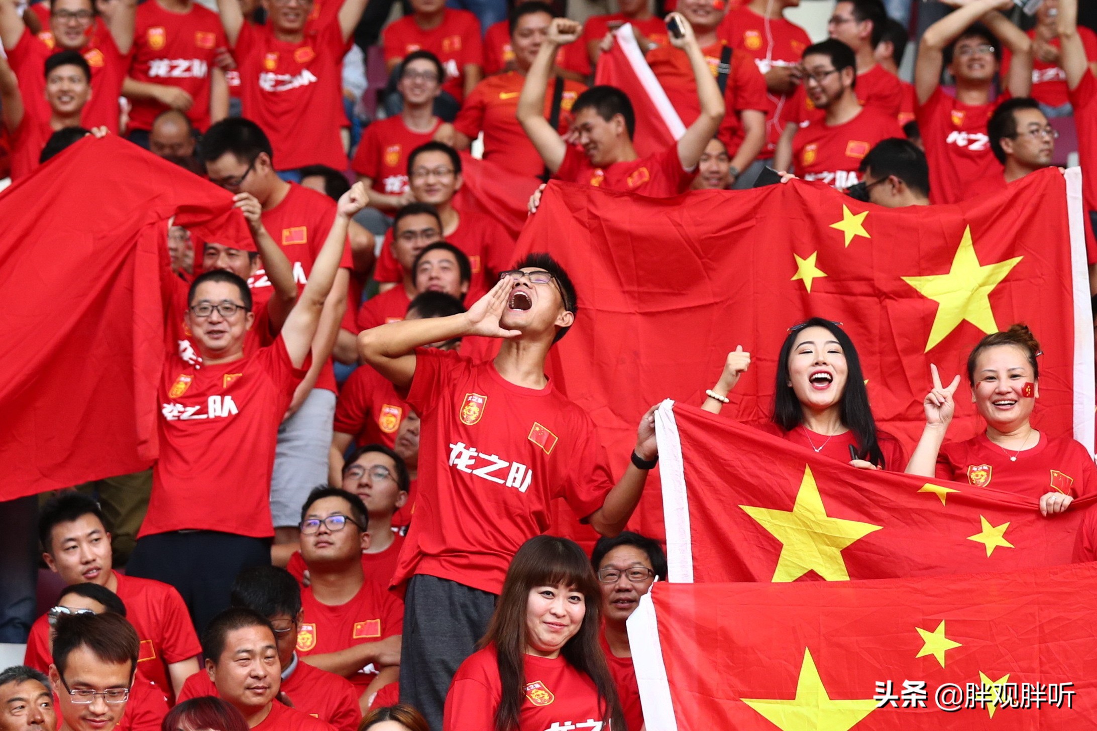 拯救足球俱乐部,拯救中国足球队的视频