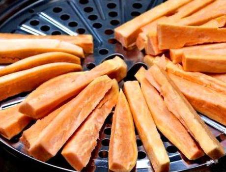 红薯吃不完怎么做好吃放烤箱里,红薯吃不完煮熟晒干教程