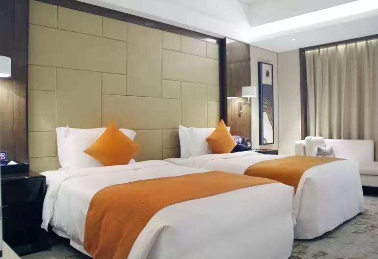 广州日航酒店附近好玩的地方,广州日航酒店是几星级