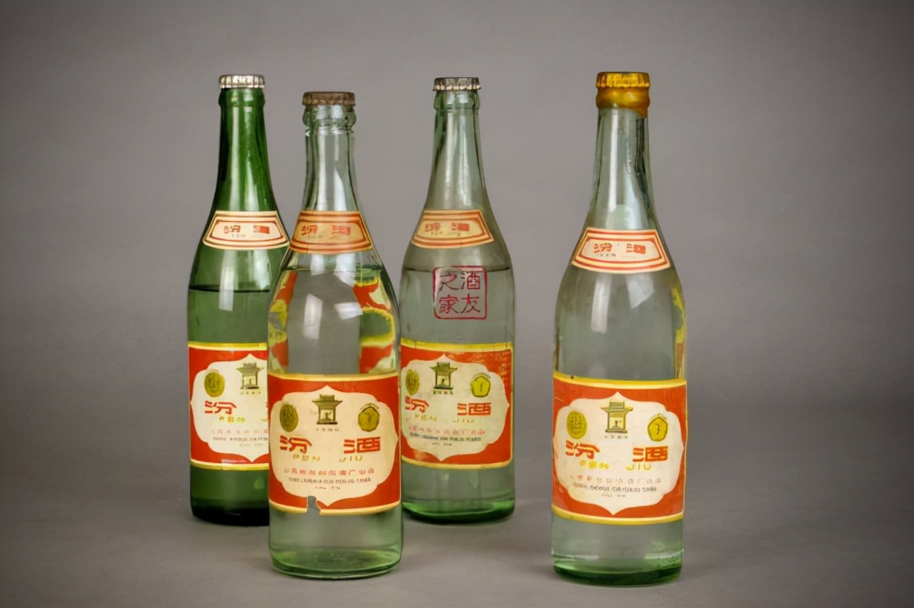 汾酒，一瓶老酒拍出天价，涨了1894倍，背后有何故事？