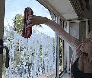 重又大的窗帘该怎么清洗呢,年底大扫除窗帘的清洗小妙招