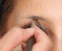 正确的修眉画眉方法,简单的修眉技巧和画眉方法