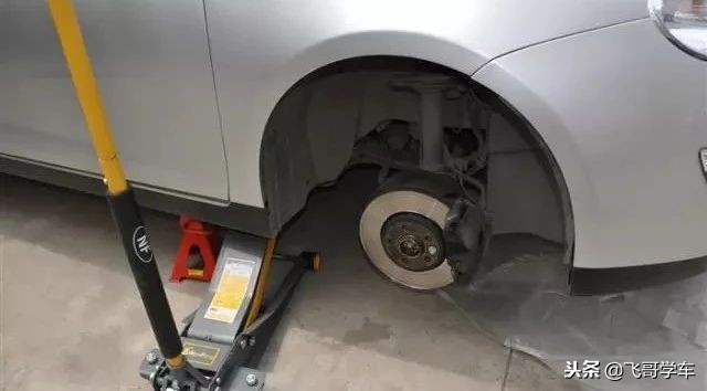 发动机更换正时皮带操作方法,东风标致4081.2t更换正时皮带视频