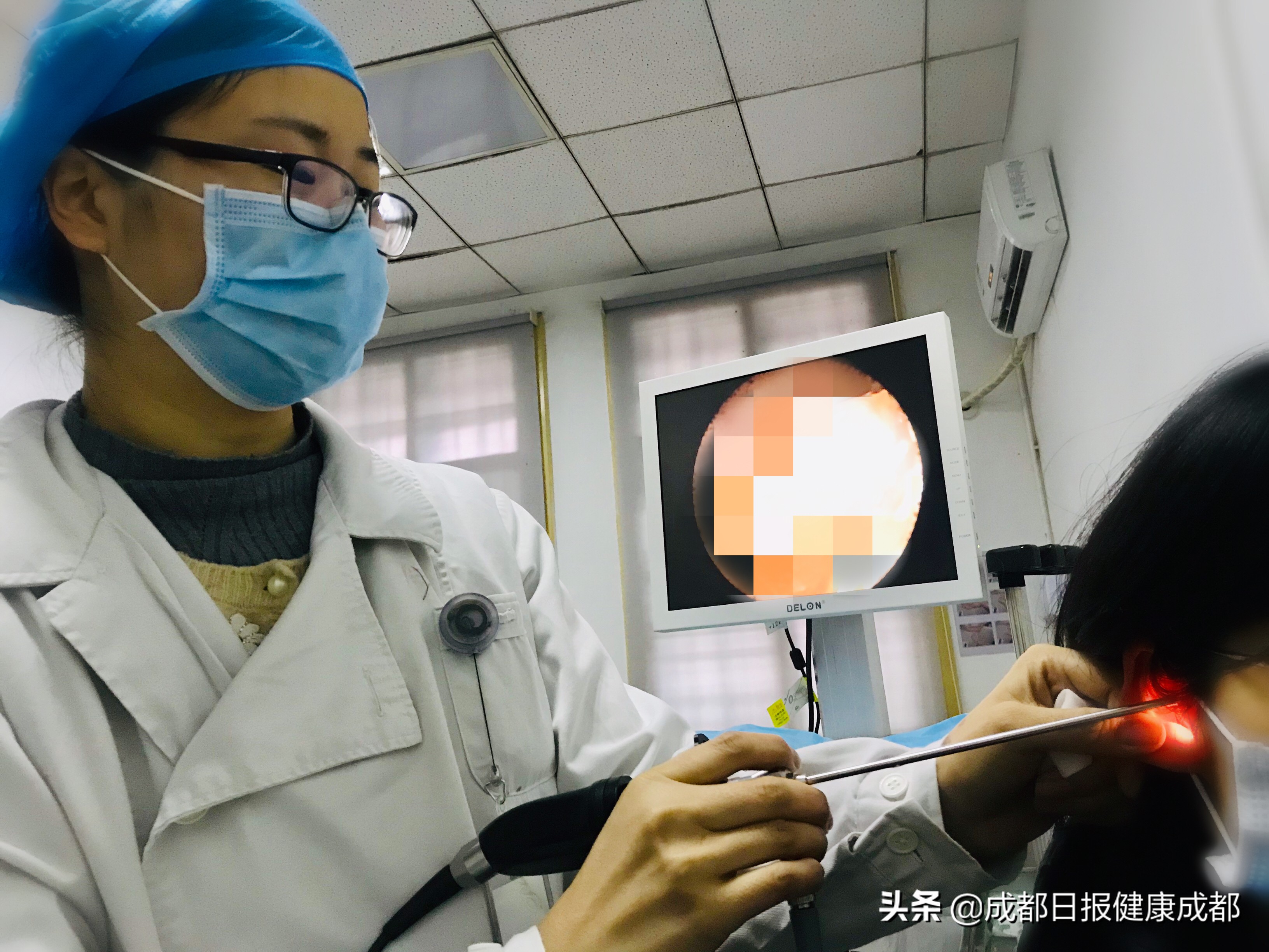 耳朵听力下降最快的解决办法,年纪轻轻就有点耳背