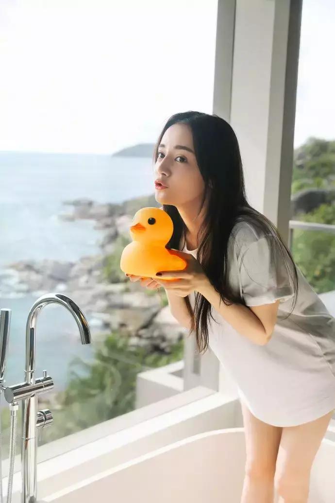 热巴身材为什么这么好,热巴身材好到什么地方