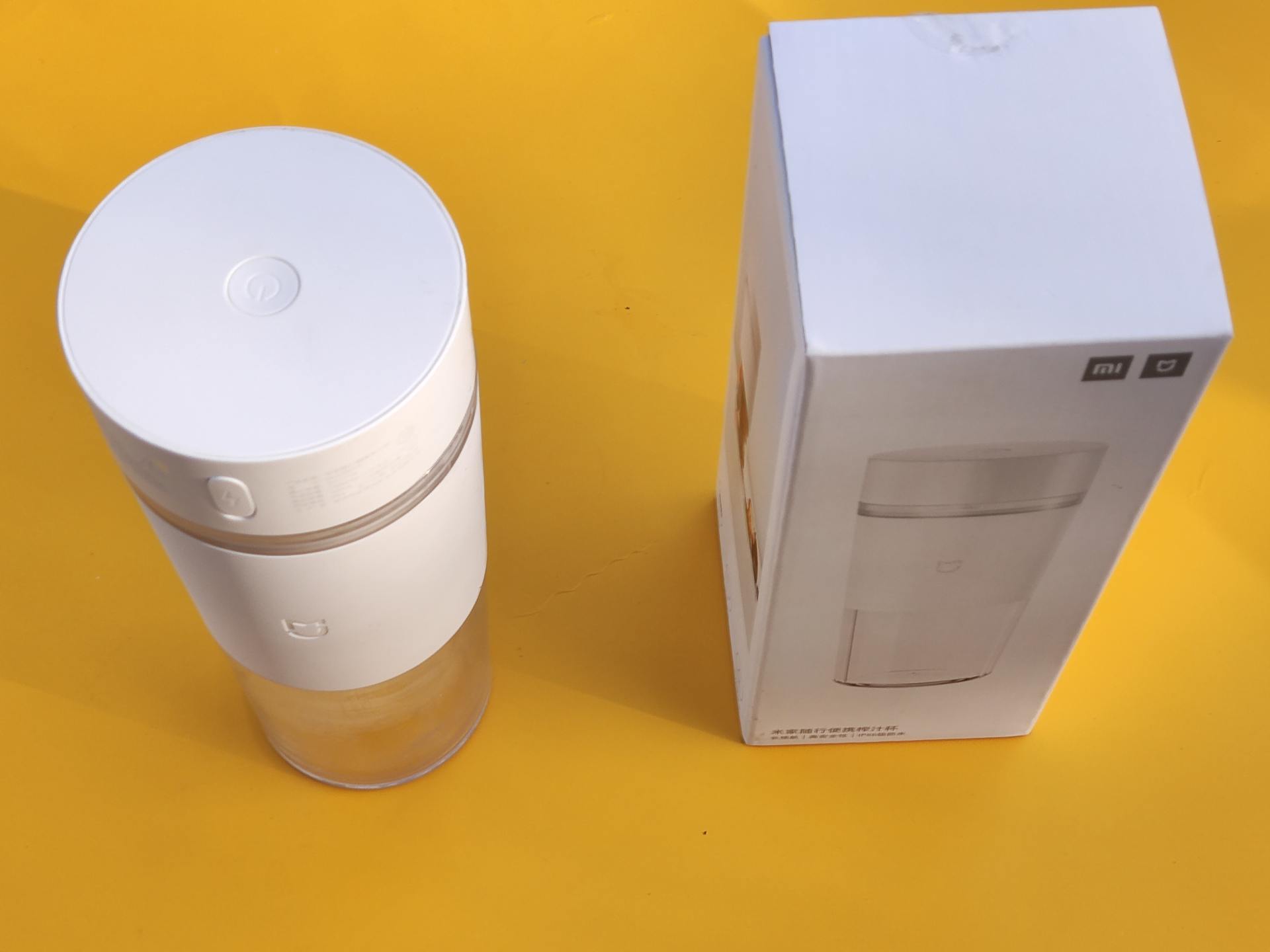 米家随行便携榨汁杯,米家榨汁杯测评