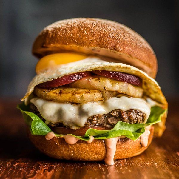 汉堡是健康食品还是垃圾食品,汉堡是垃圾食品还是健康食物