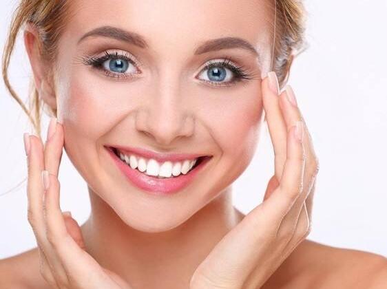 水和乳液一定都要用吗,水乳用拍的好还是直接抹好