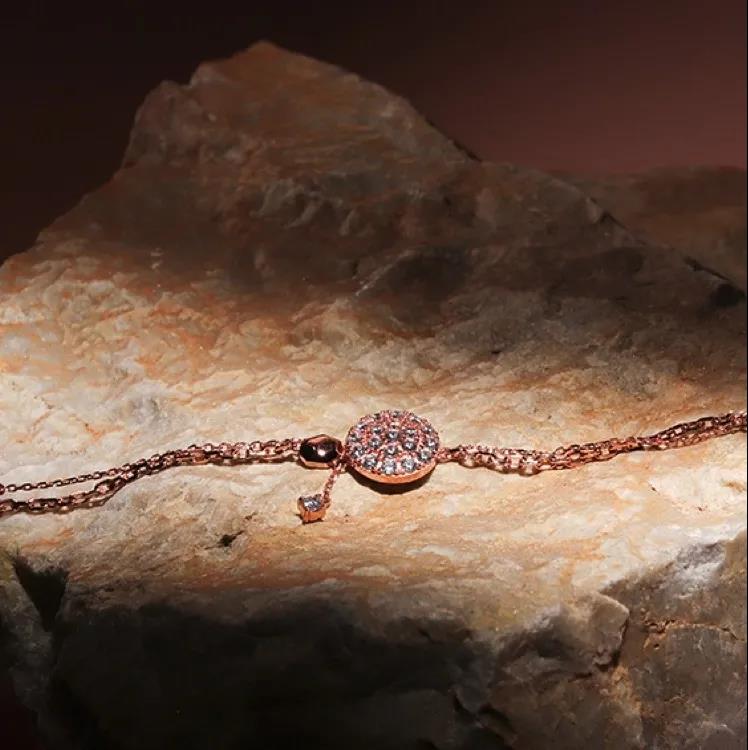 礼物适合上班族女生,适合送女生的饰品类礼物有哪些