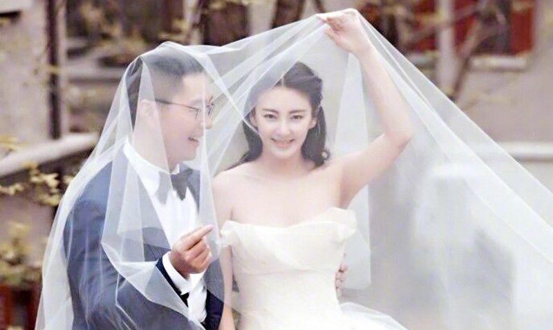 杨天真晒张雨绮孕肚照辟谣,杨天真晒张雨绮孕照帮辟谣