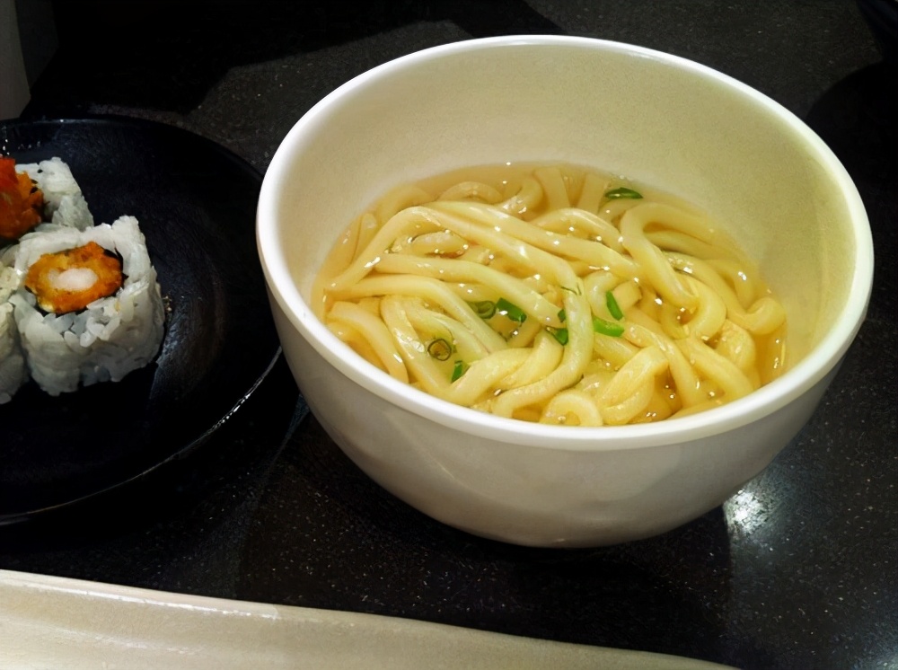 日式乌冬面拉面,日本拉面乌冬面种类