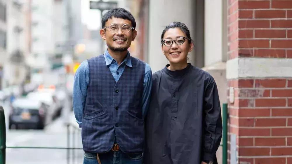 太阳镜最佳戴法,智能穿戴太阳镜