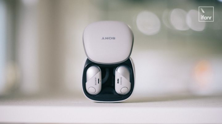 索尼wf-sp800n评测,索尼wf-sp900耳机佩戴