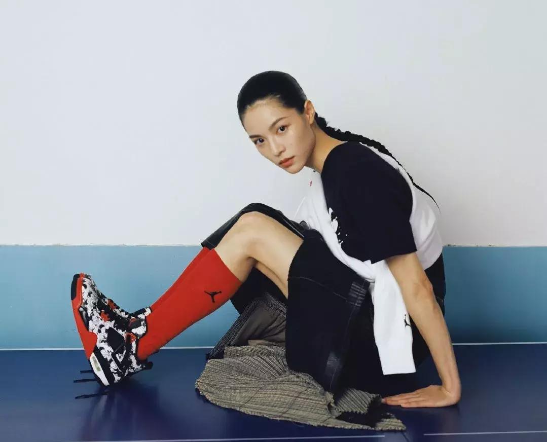 女性消费新趋势：“悦己”意识觉醒，品牌如何抓住“她”？