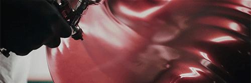 破产的辛德瑞拉ZacPosen！看来裙子再好看，人们买不起也没用