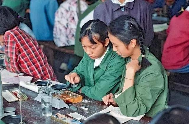 好看的奢侈品包中国风,丑哭了的奢侈品