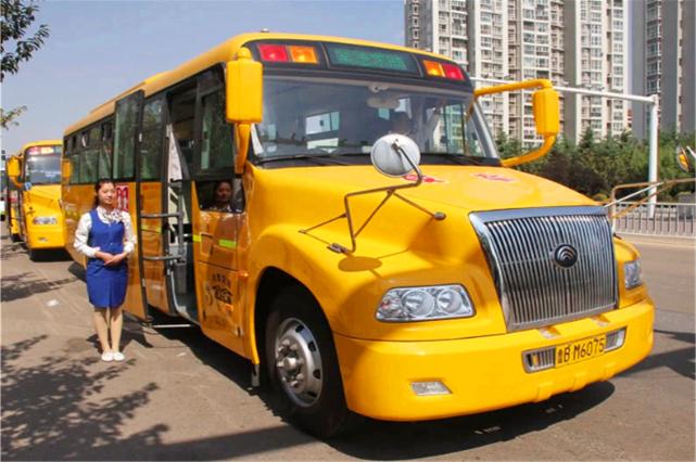 电动车后座不能载人，家长愁云密布，专家给出4种解决方案