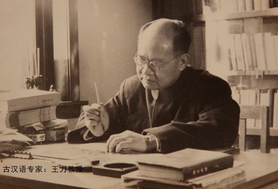 什么是古风式的律诗?崔颢黄鹤楼是古风式律诗吗?