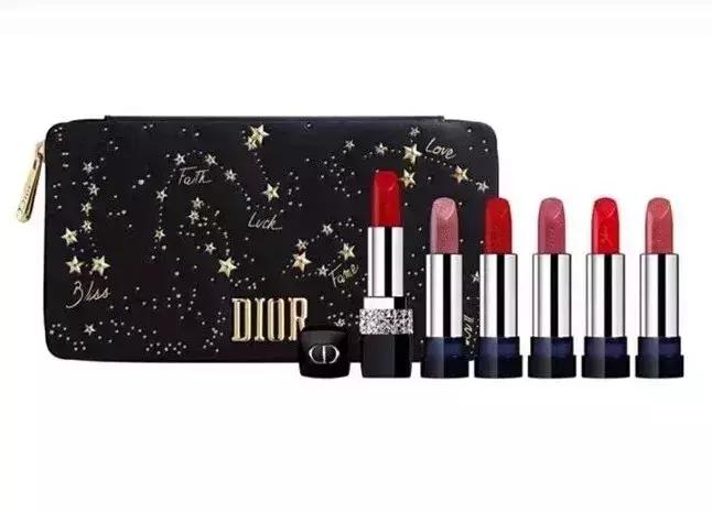 圣诞狂欢礼物大放送,圣诞狂欢节礼物大放送等你来嗨购