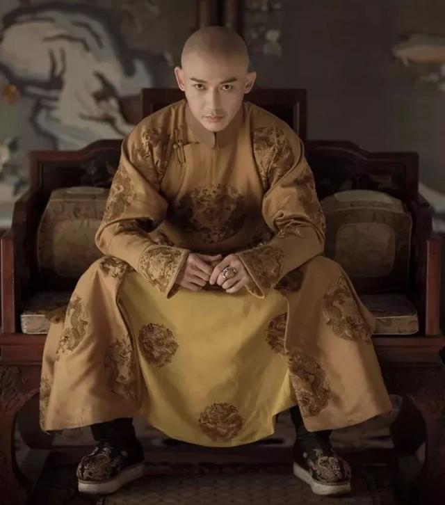 #聂远夫妇加盟#做家务的男人，网友：是我看错节目了？