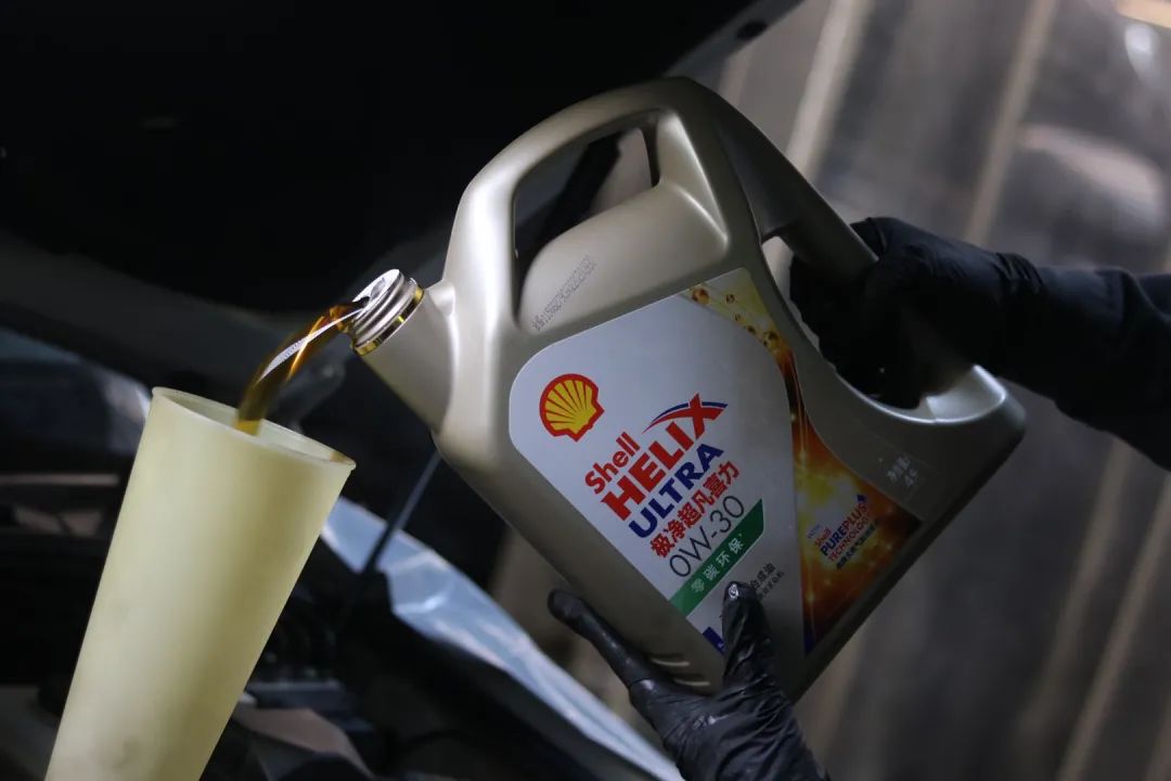 怪兽修车:翻新一辆2005年凌志LS430,当年百万经典车,满血复活