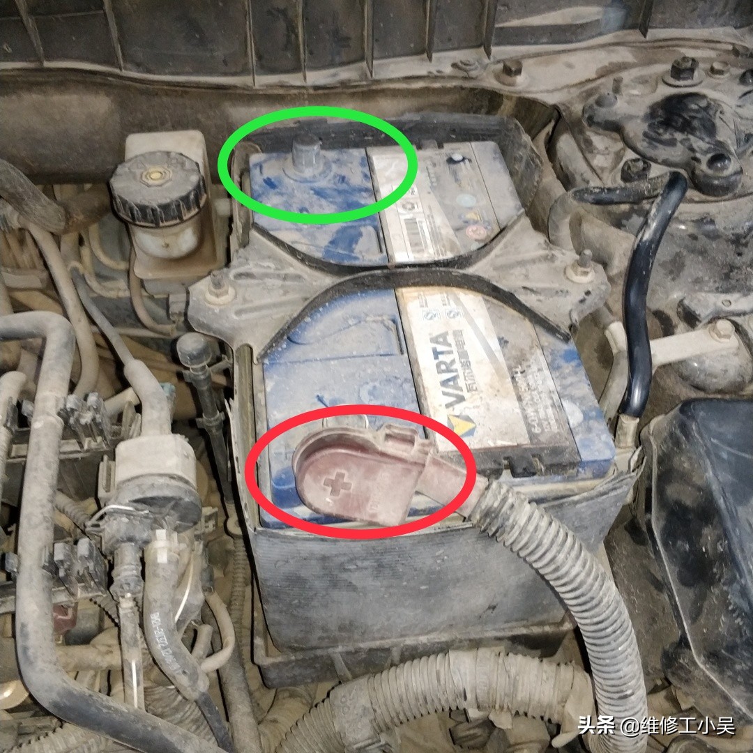 10款奔腾b70全车无电怎么回事,奔腾b90搭电后全车无电