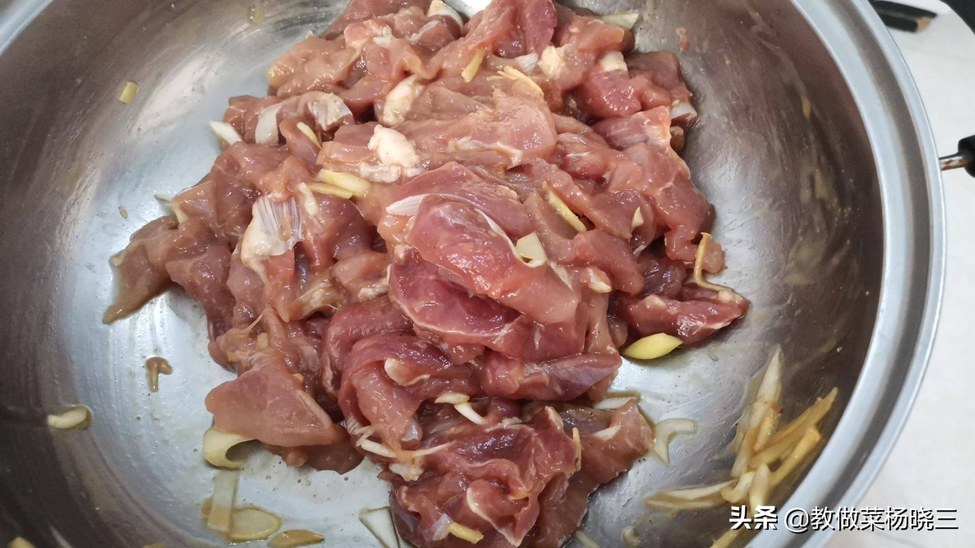 家里碳烤肉串,在家炭炉烤串