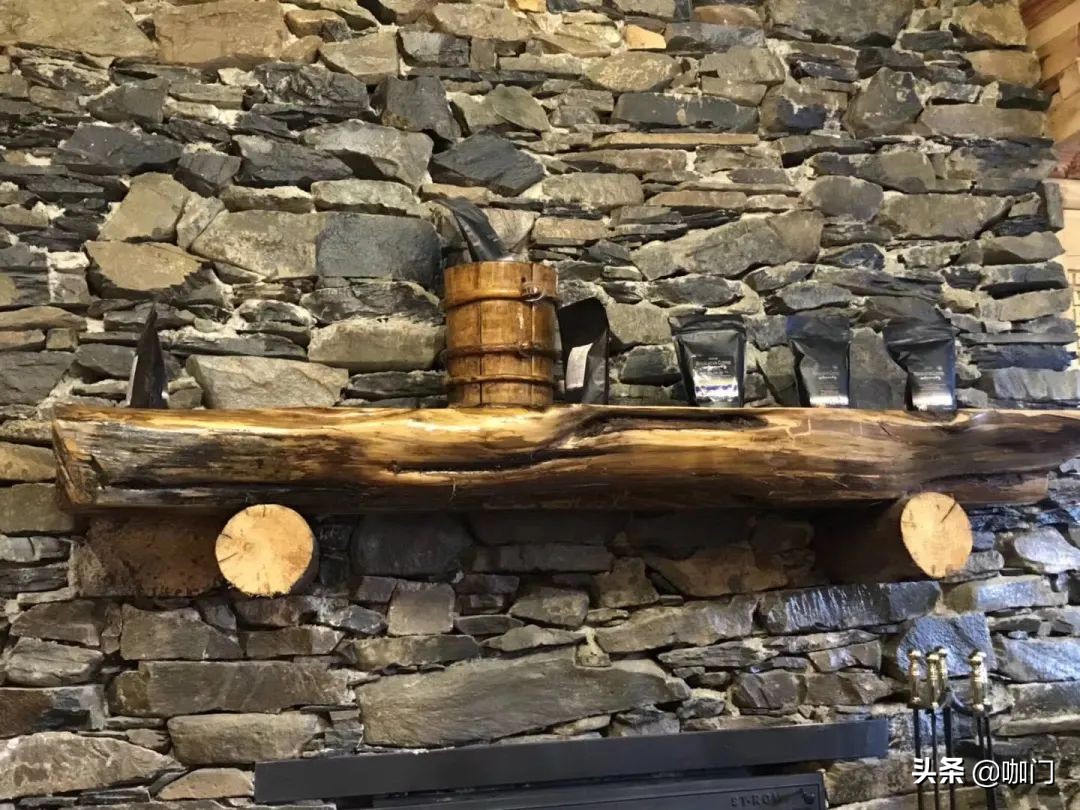 月入近百万！他在海拔4000多米，开火了3家咖啡馆