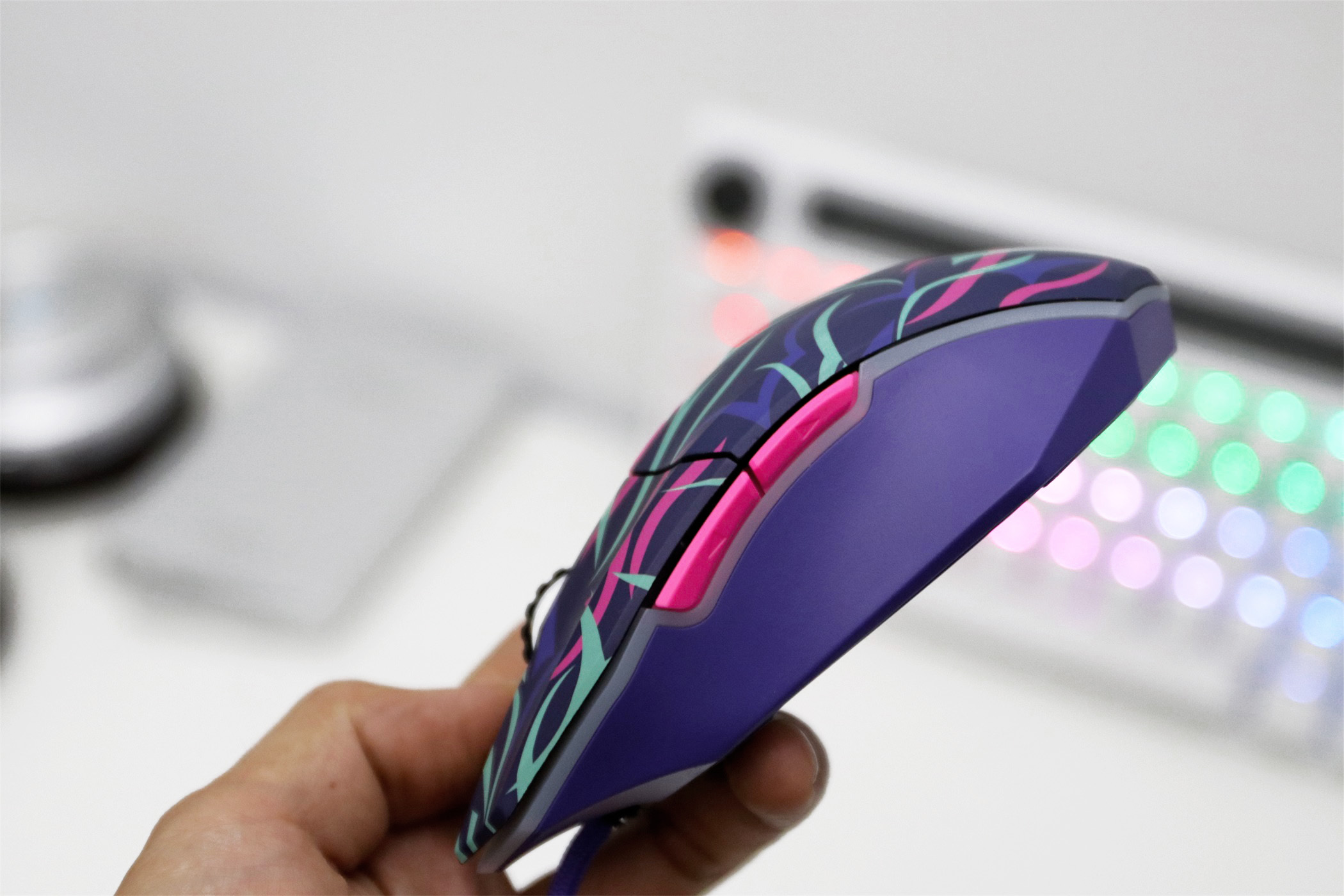 达尔优em915荆棘版鼠标是几代,达尔优鼠标em910怎么编绳