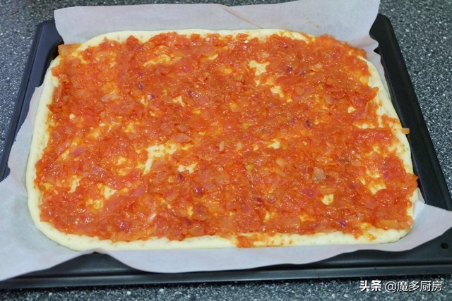 自制披萨的超简单做法,自制披萨最简单的方法