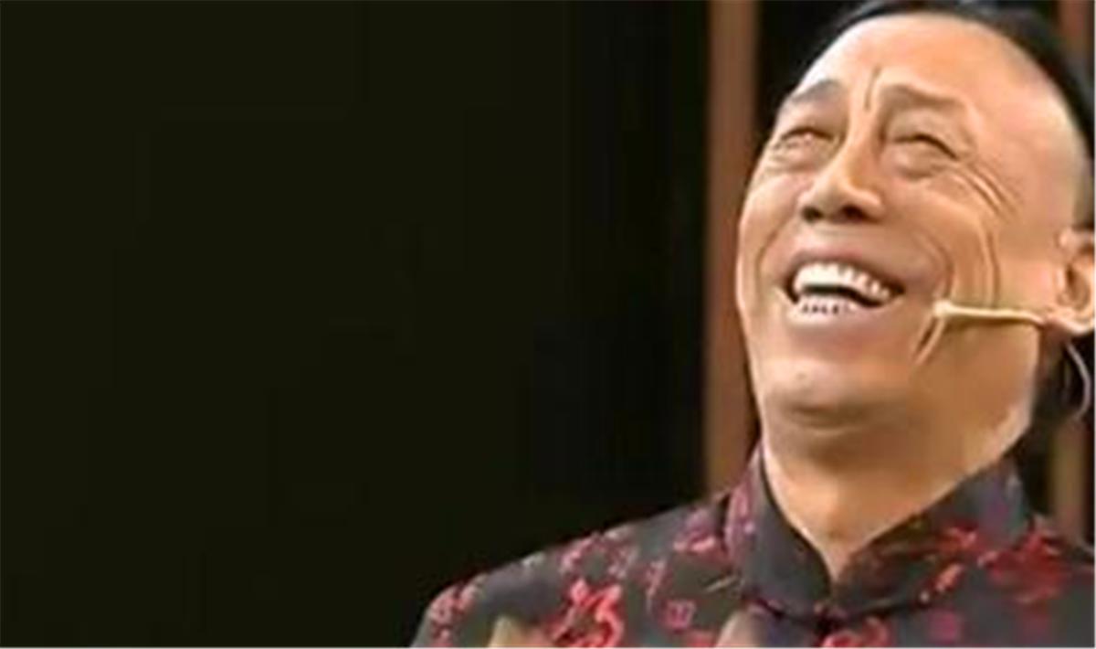 大爷带大碗鉴宝视频,大爷带济公鉴宝专家吓坏了