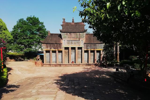 云南禄丰十大恐龙之乡,禄丰恐龙谷恐龙大遗址