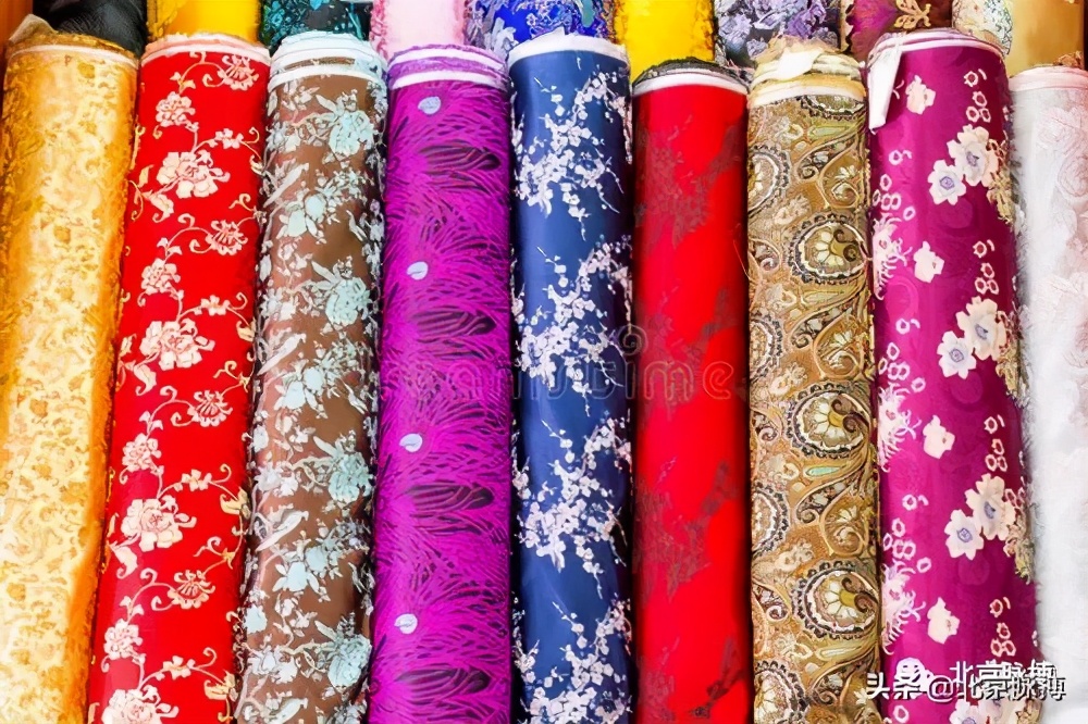 北京的老绸缎庄,描写北京瑞蚨祥绸缎庄的文章