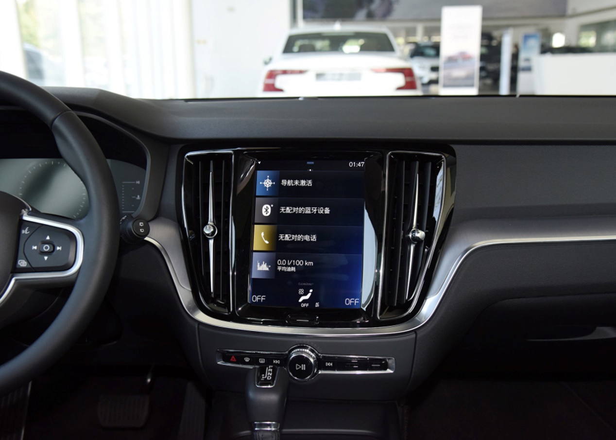 全新沃尔沃v60实拍图曝光,全新沃尔沃v60曝光