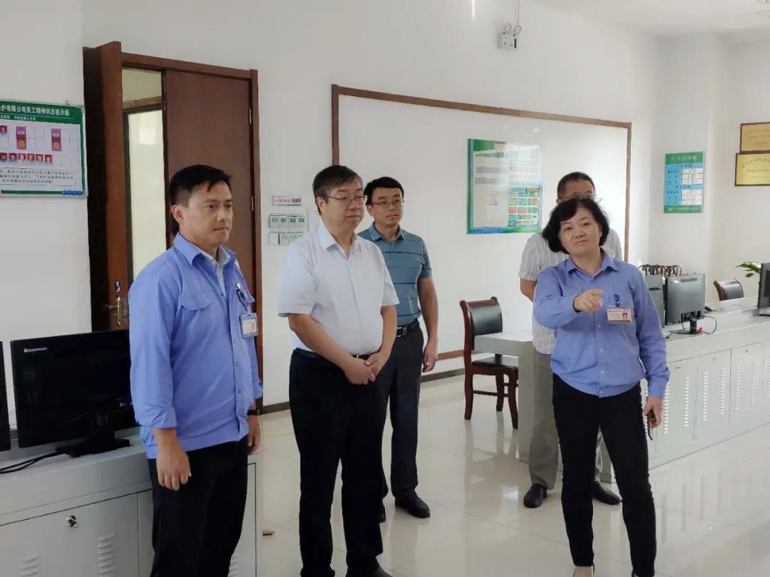 「市总要闻」市总工会*党**组书记、副主席李春国赴江苏扬农化工股份有限公司慰问一线职工并调研产改工作