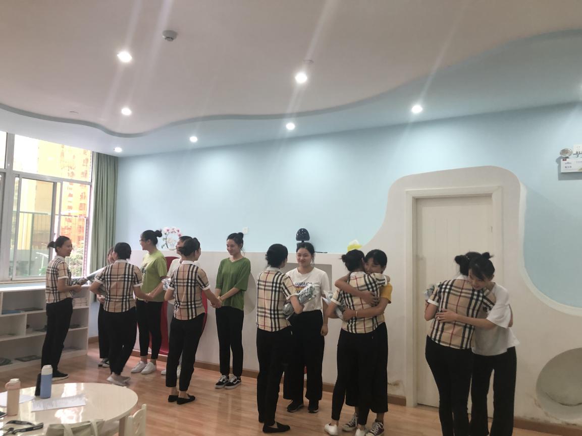 幼儿园的师资队伍建设工作有哪些,幼师队伍建设幼儿园